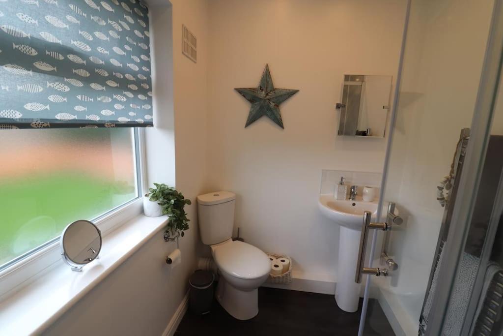 Cosy Two Bedroom First Floor Apartment Birmingham Exterior photo